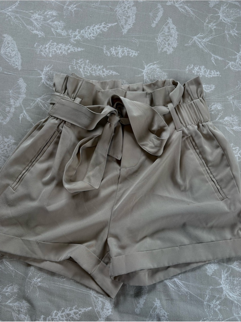 High-Waist Paperbag Tie-Front Women's Shorts - Taupe